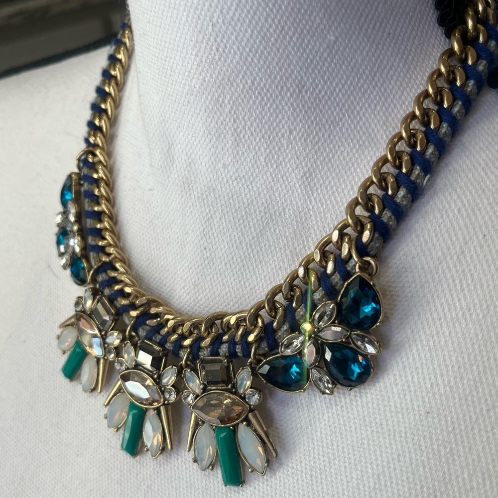 Statement Neckace - image 3